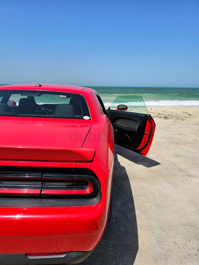 Dodge challenger 2016 SRT Red ,57,50063223818439426113
