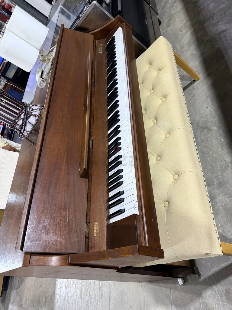 Piano63202681396610113