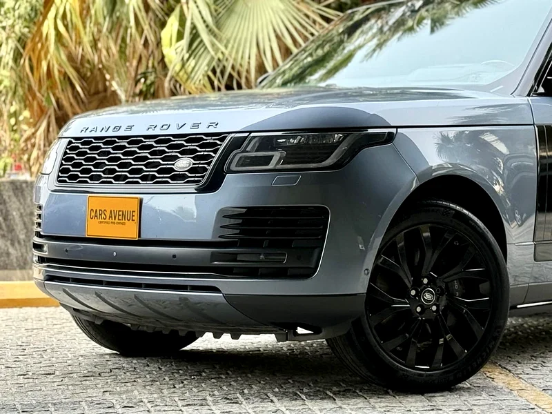 SE V8 Supercharge Range rover Vouge 2018 | Two Years Warranty | Bank finance available63158800153218111