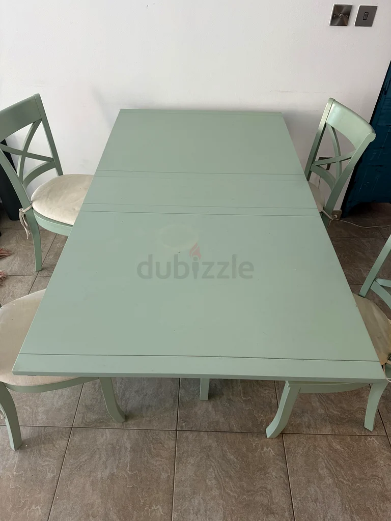 Collapsible dining table63216835865602114