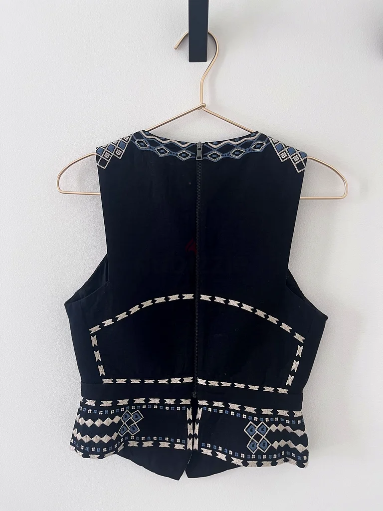 BCBG MAXAZRIA Black and Navy Embroided Set63238110750467113
