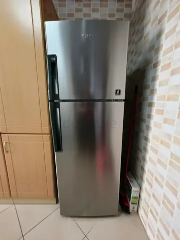 Whirlpool 2 Door Top Mount Refrigerator 452 L, IN GREAT ConditionWTM452RSS, FREE DELIVERY +WARRANTY