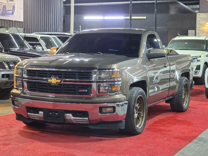 شفرليه سلفرادو LT Z71 
موديل : 2015
ممشى : 226000 كم
السعر : 62000 درهم
مواصفات خليجية63172649336578112