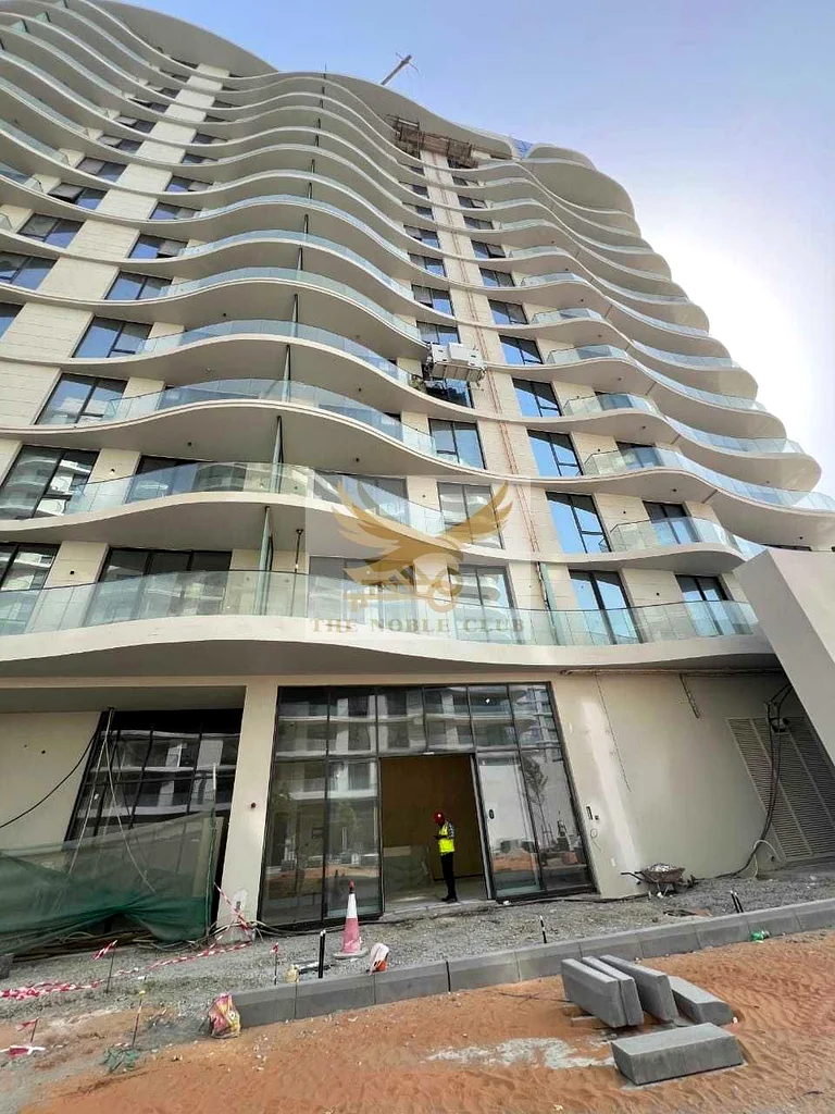 Stunning 1BR Apartment | Partial Sea View | Prime Location63858252473474110