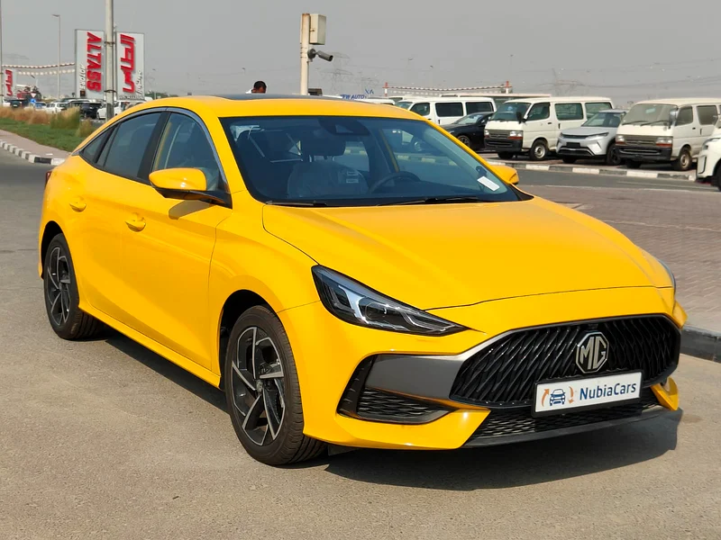 سيارة سيدان فاخرة من طراز MG GT 2025 بمحرك 1.5 لتر 4 أسطوانات توربو بنزين ناقل حركة أوتوماتيكي دفع أمامي، خيارات كاملة، للتصدير فقط63175702674946112