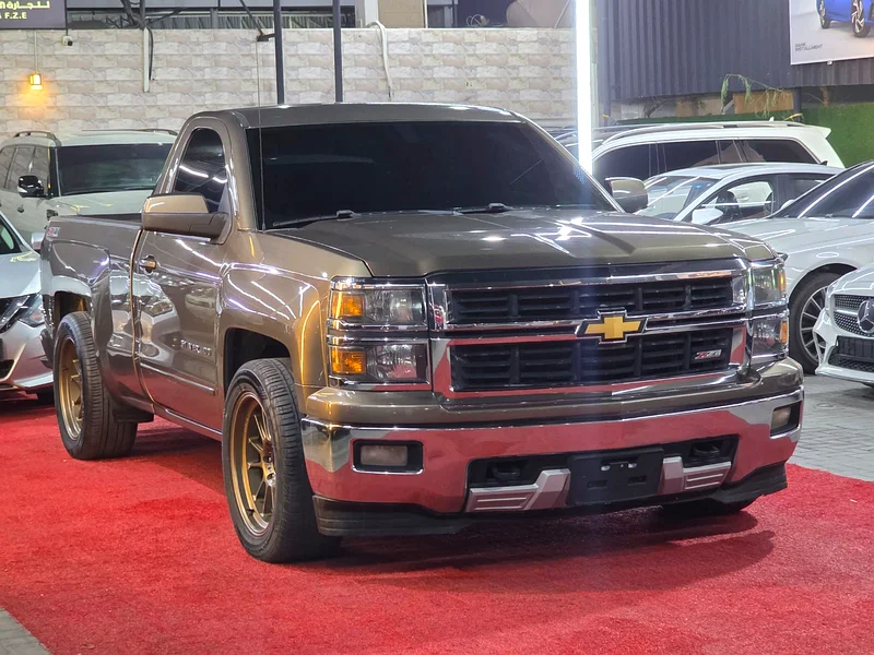 شفرليه سلفرادو LT Z71 
موديل : 2015
ممشى : 226000 كم
السعر : 62000 درهم
مواصفات خليجية63172649336578110