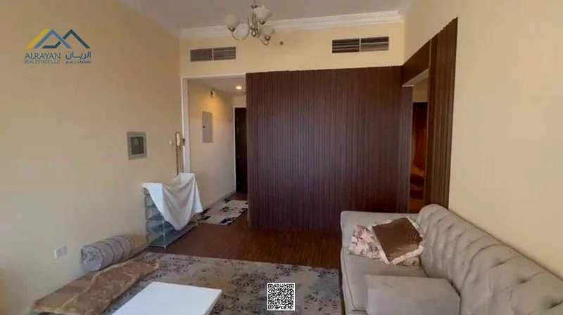 غرفتان وصالة، مفروشة، على طريق الإمارات، بالقرب من الخدمات63294217849089112