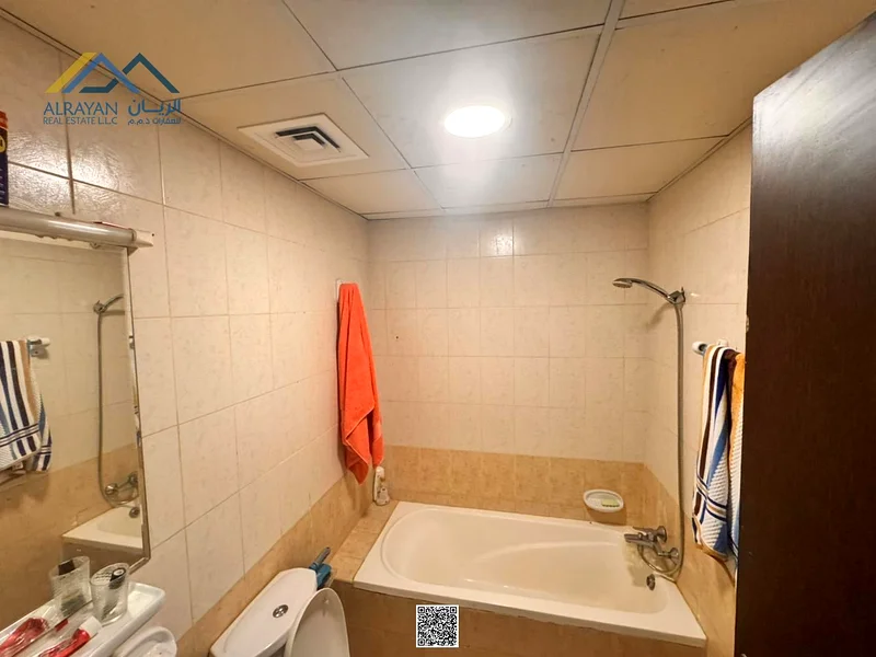 غرفتان وصالة، مفروشة، على طريق الإمارات، بالقرب من الخدمات63294217849089114