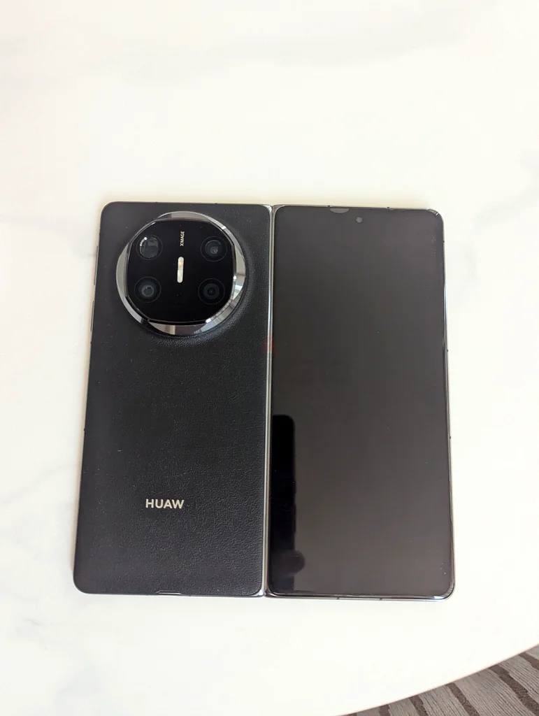 Huawei X6 |GT4 watch | wireless power bank 2 months old631832486058271119