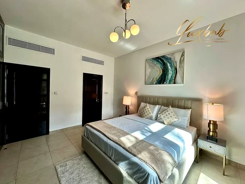 Lake View I Furnished I Bills Included63828360091651113