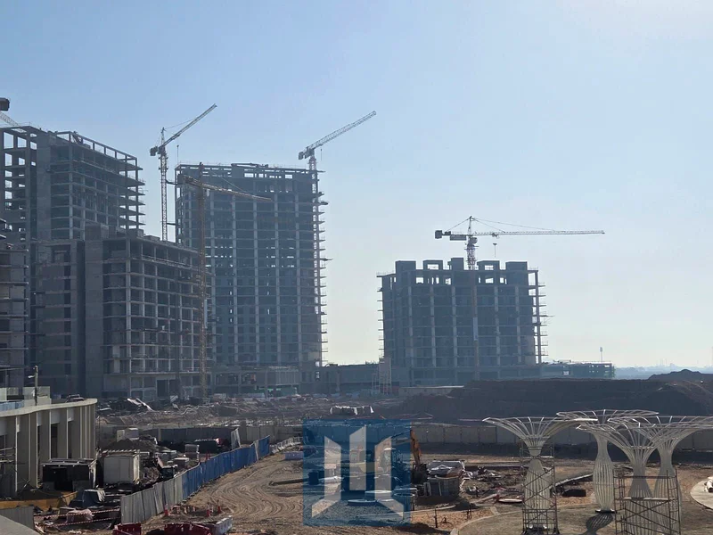 منظر جزئي للبحر، منظر للاجُزر، وحدة في الزاوية اليمنى، الطابق الثامن، على بعد دقيقتين من الشاطئ، استثمار رائع63864602741378111