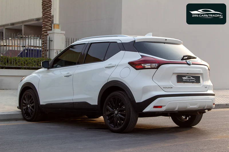 NISSAN KICKS SV | 1.6L V4 | 202163231159486594114