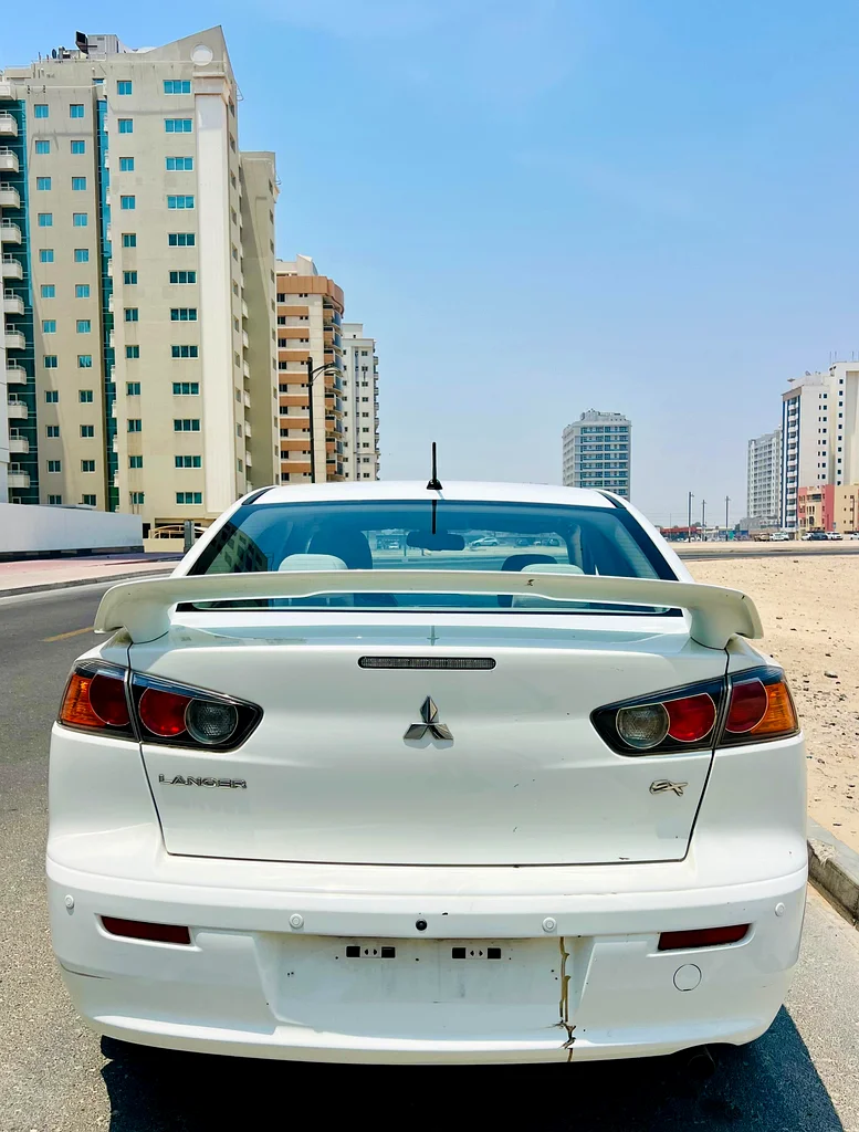 A BEAUTIFUL CLEAN MITSUBISHI LANCER 2016 MODEL GCC SPACE NICE AND CLEAN CONDITION REF:-150163172650798081113