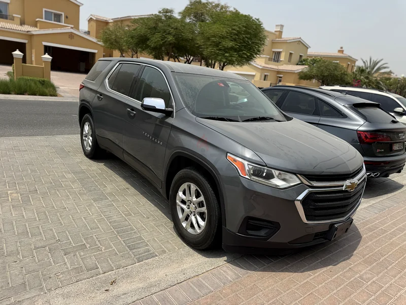 Priced to sell Traverse! Great family car63153703006083114