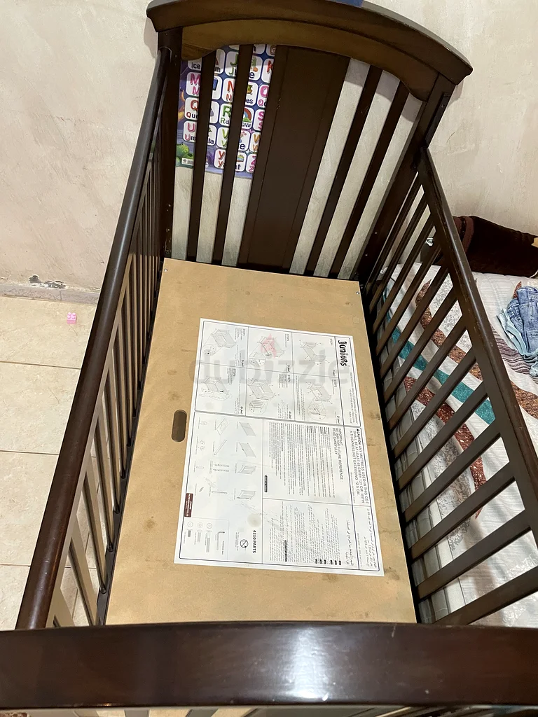 Juniors Elegant Wooden Crib for Your Babys Sweet Dreams!63206393803011111