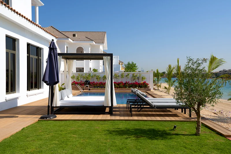 Villa on Beach w/ Private Pool The Palm Jumeirah63832012164737111