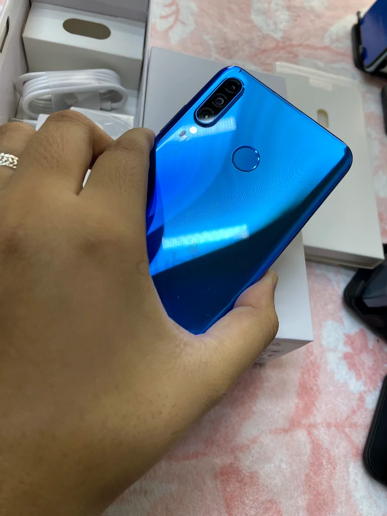 الهاتف المحمول63180838773633112