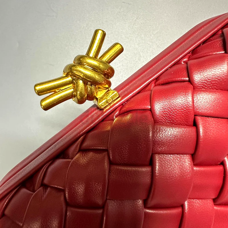 BOTTEGA CROSSBODY BAG63239084886018111
