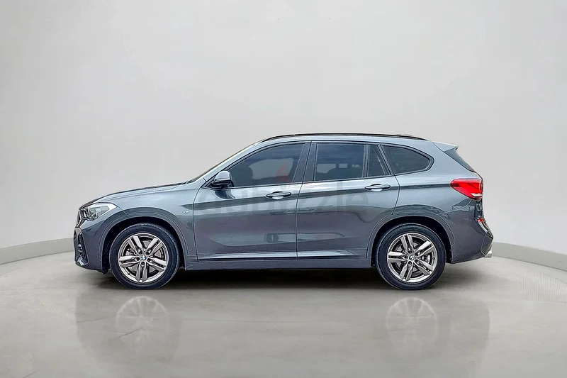 2021 BMW X1 Sdrive20i 2.0L | GCC Specifications63167095751938114