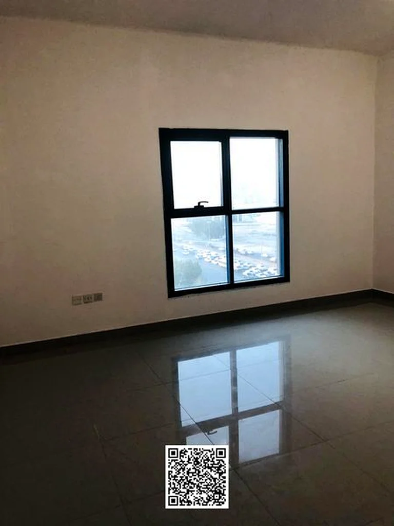 عرض ساخن شقة فارغة من 3 غرف نوم متاحة للبيع في أبراج الخور63870675740290112