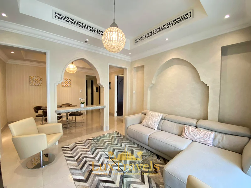LUX BNB | سوق البحار | إطلالات برج خليفة | جميع الفواتير مشمولة63832904642051110