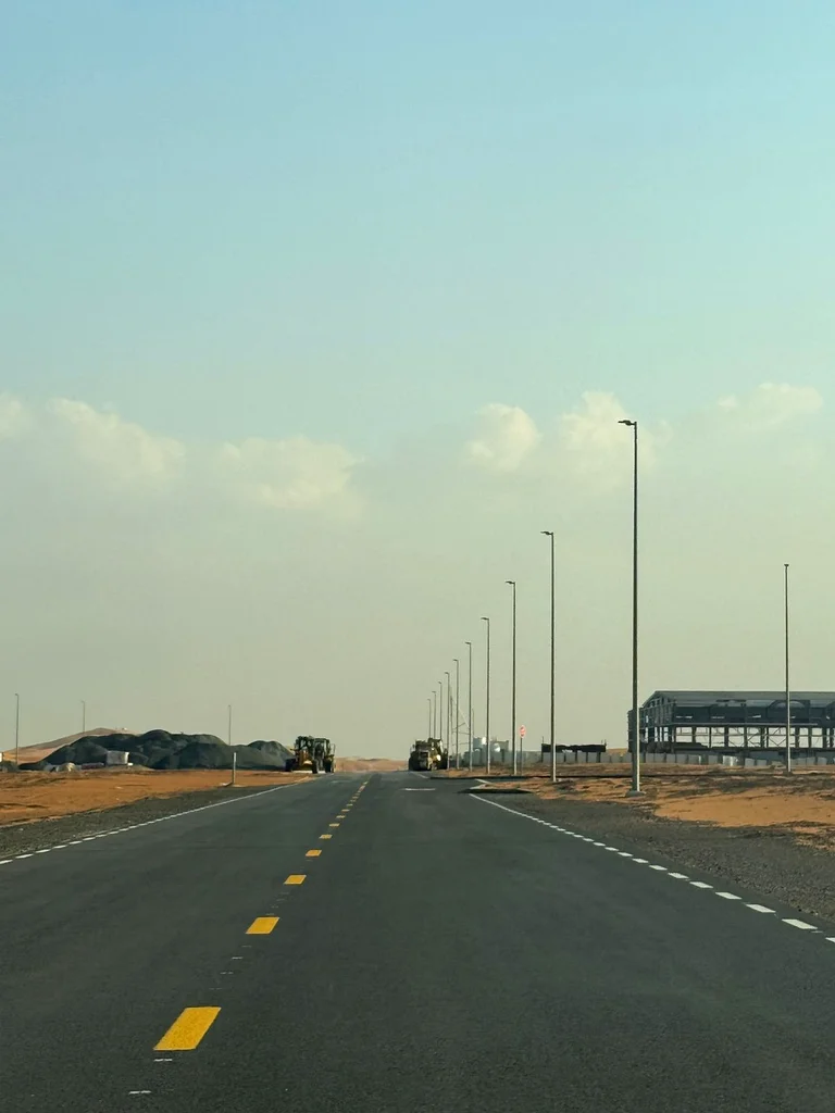 FREE HOLD SMALL INDUSTRIAL PLOTS - SHOPS AND LABOUR ACCOMODATION ALLOWED63820961671042110