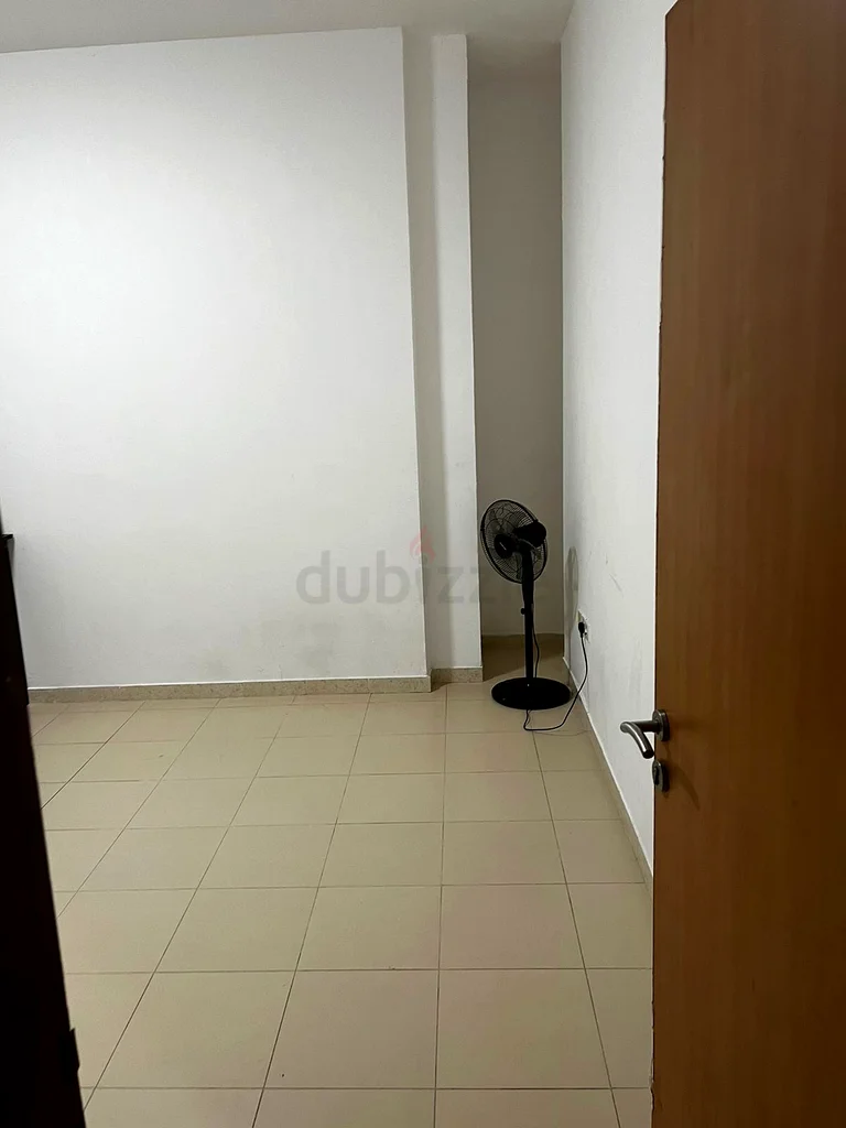 Room for rent in Al Nahda Sharjah63143496211971111