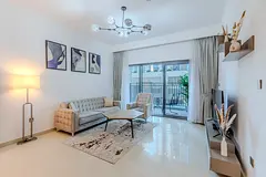 Spacious and modern 1BDR Apartment in Creek Harbour / 17 Icon Bay