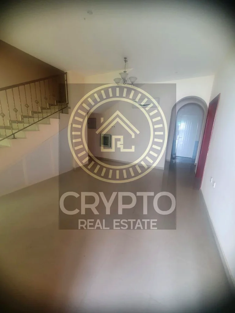 فيلا رائعة على شكل منزل تاون هاوس بـ4 غرف نوم63307639639682114