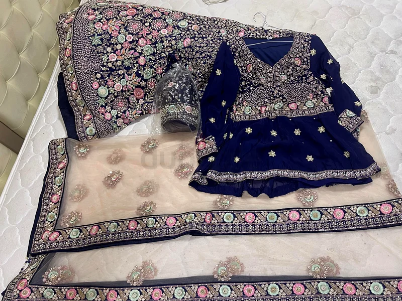 Heavy Wedding Embroidered Lehenga63240124723713113