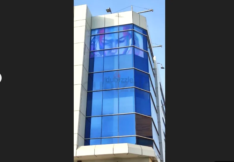 شاشة عرض LED خارجية جديدة تمامًا من طراز P10 متوفرة للبيع (عاجل)63258656989315111