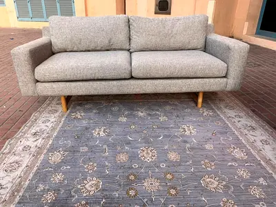 Almost brand new Wést Élm Sofa light Grey