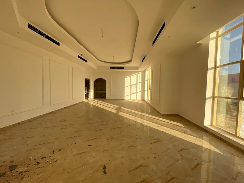 LAVISH VILLA | MODERN INTERIOR | 5 BR | AL URAIBI63855898644354113