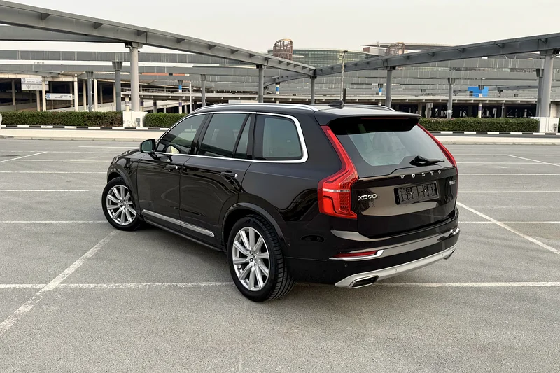 Volvo XC90 T6 Inscription 2016 GCC Specs (Full Volvo Service History / Single Owner / Accident Free)63176619101057111