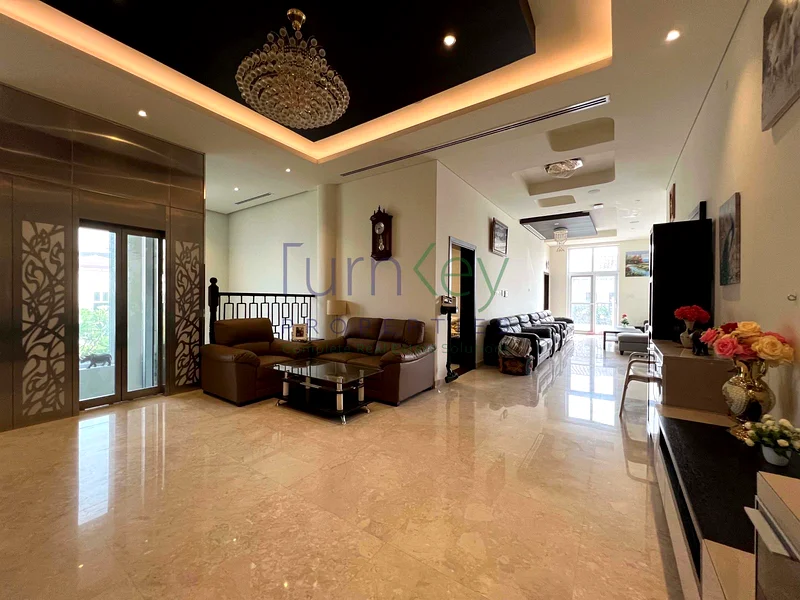 فيلا بـ 7 غرف نوم مفروشة بالكامل | فيلا فاخرة مبنية حسب الطلب63917144950786113
