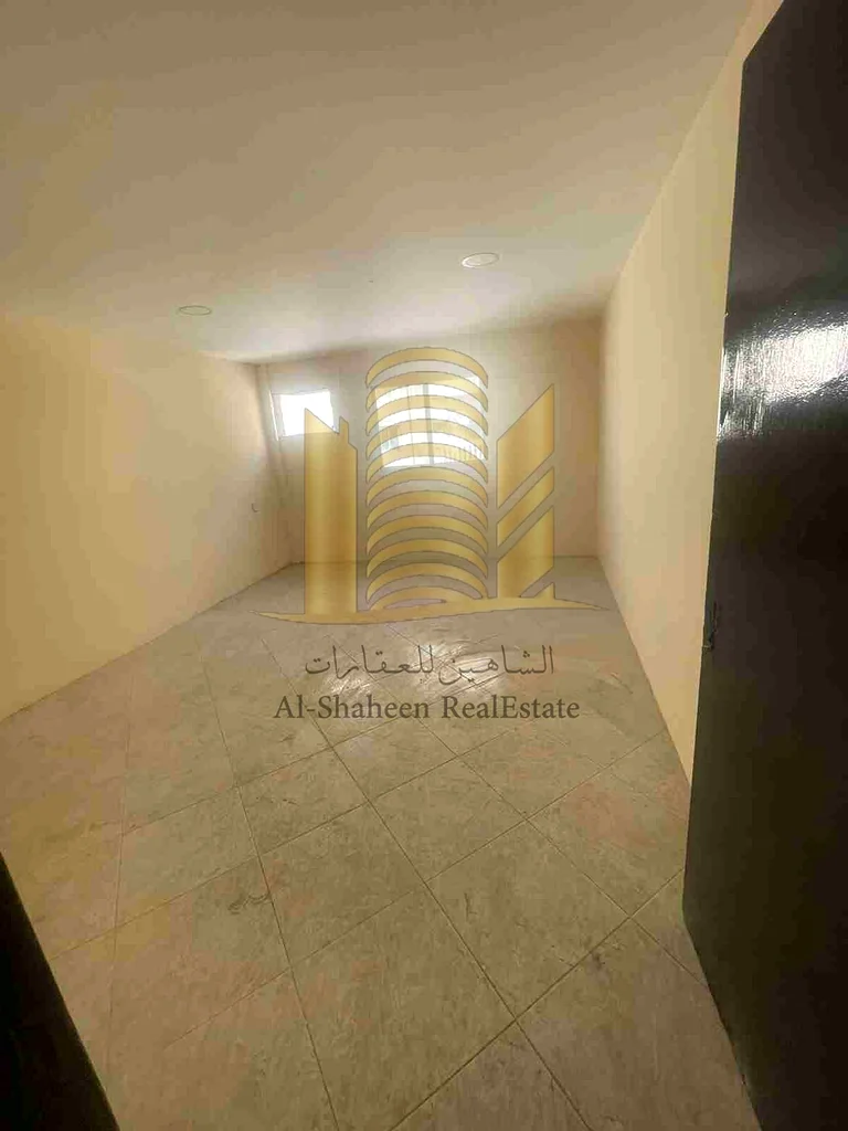 Building for sale 
Liwara 2 / bustan Ajman  near Orient Tower 
Land area 4100 sq. Feet
Total 8 flat 
4 bhk 4
1 bkh 2
Studio 2
Now all flat empty for maintenance work 
Approximately income 210,000
Aski63254980832131114