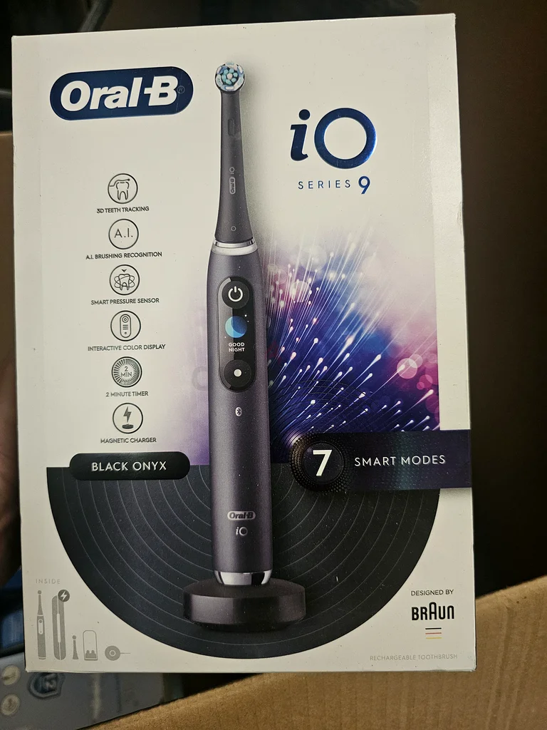 Oral-B i0 series 9 For Sale63242686678913111