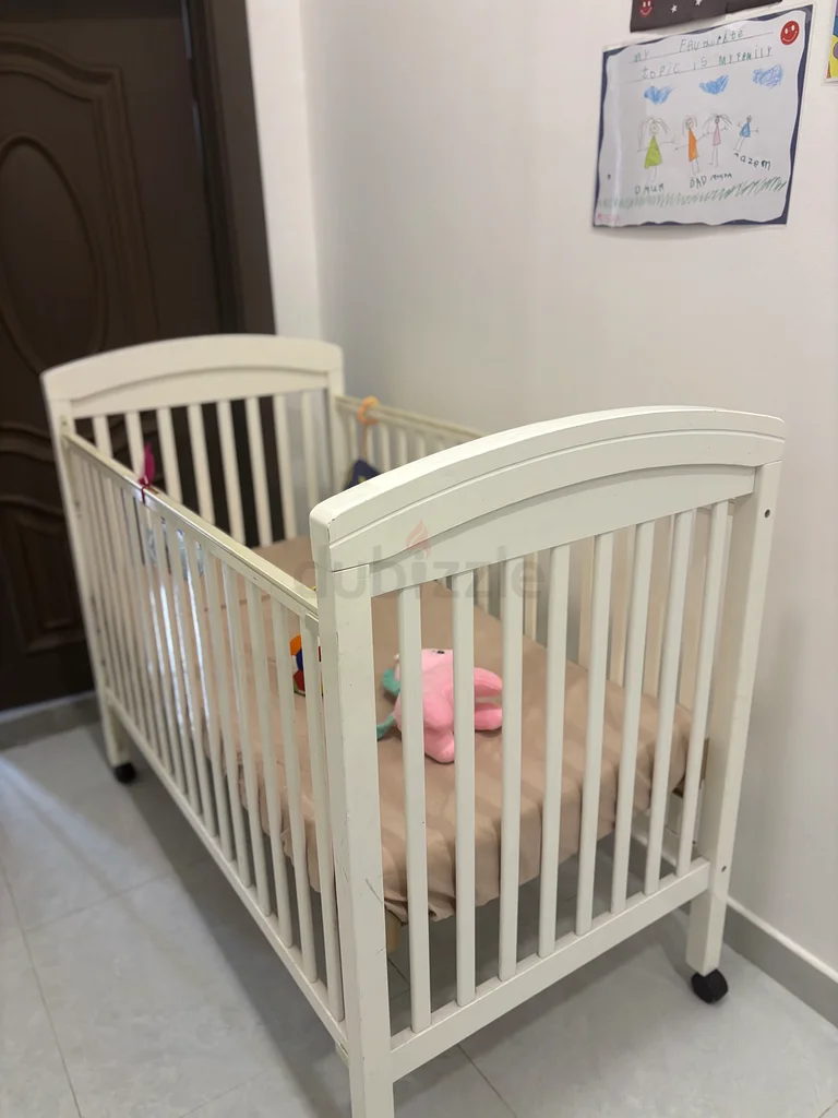 White Crib for Your Little One!63206393425538111