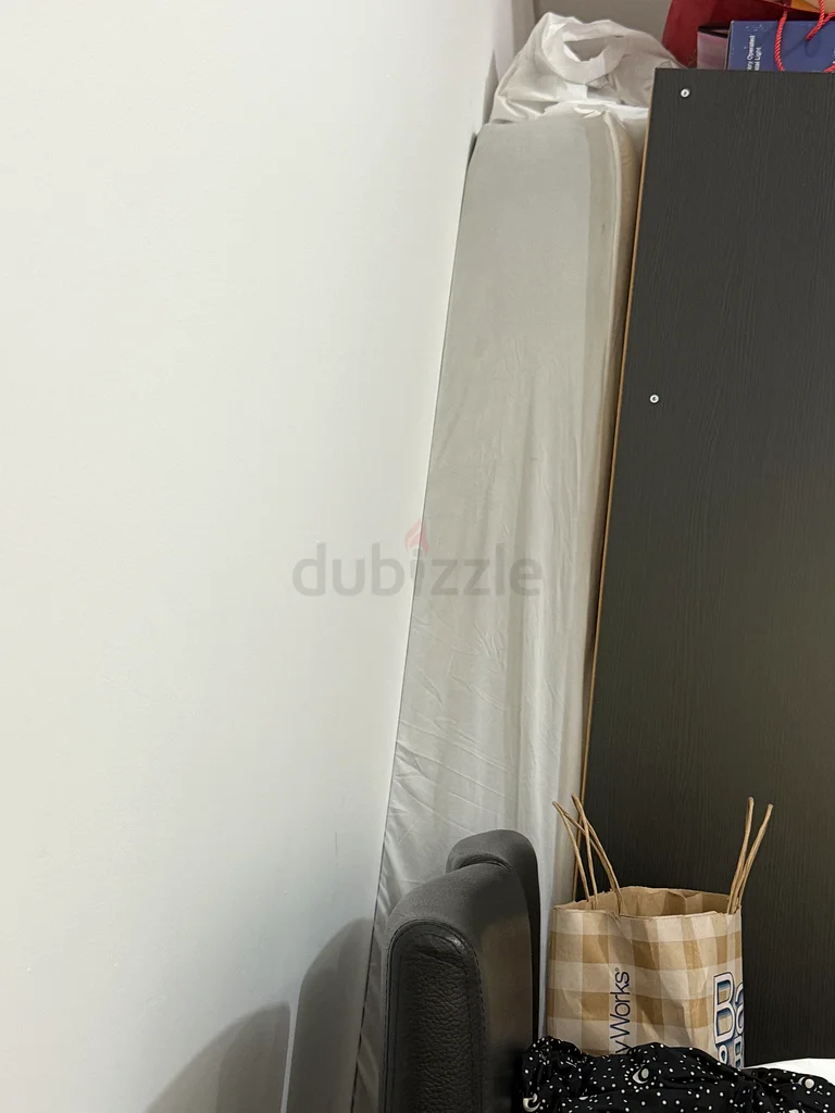 Matress 120*200 , very light use63185238363011111
