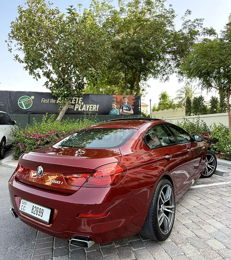 dubai63230142072321114