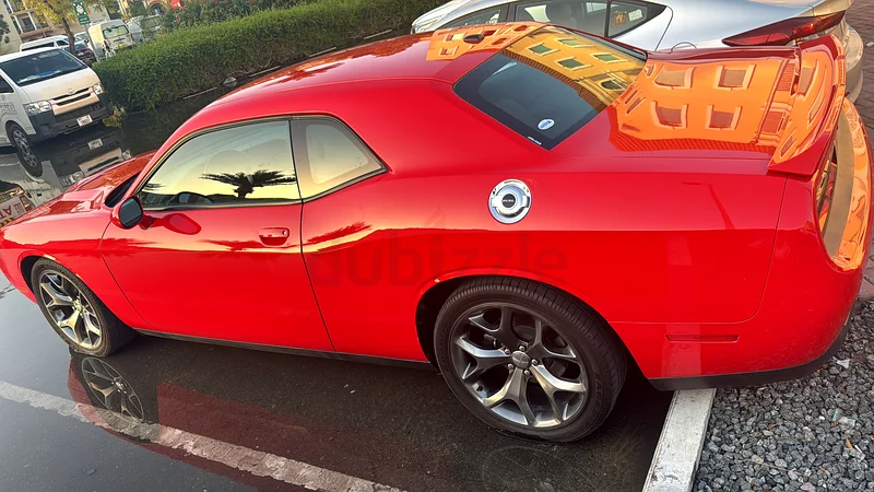 Dodge challenger 2016 SRT Red ,57,50063223818439426114