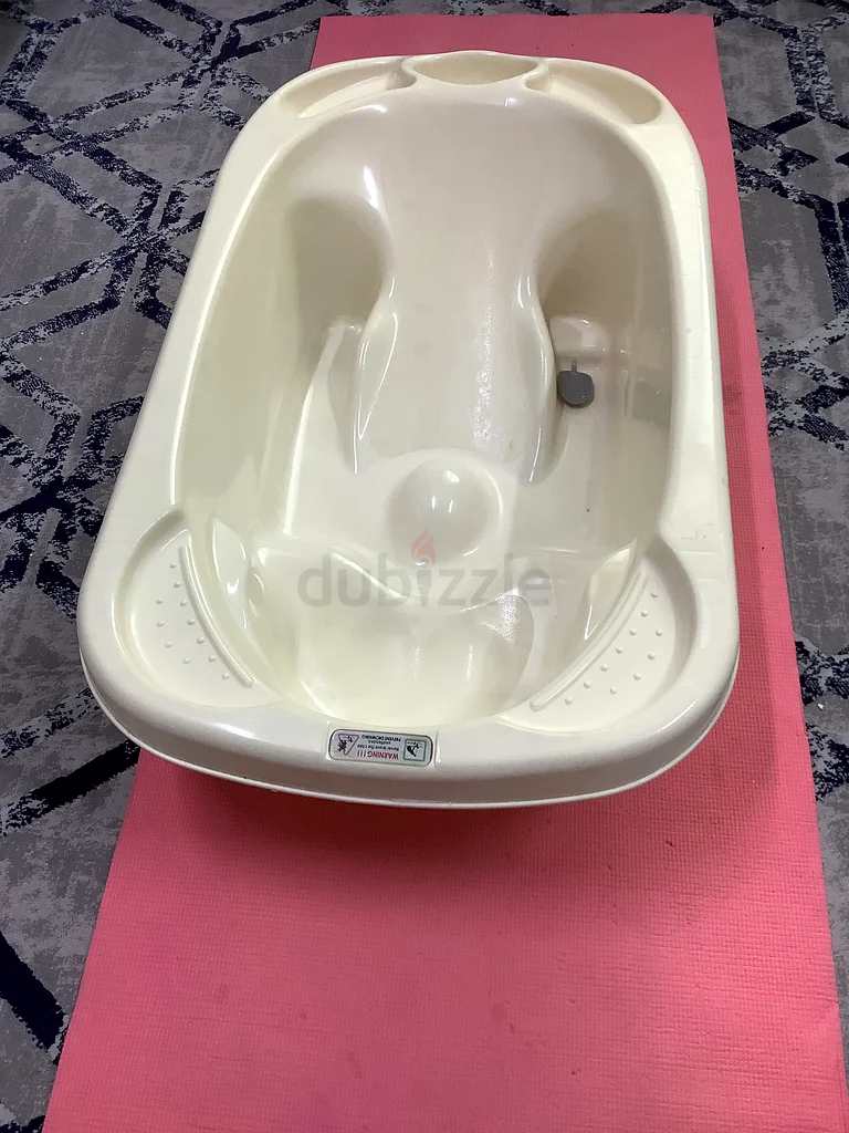 Essential Baby Bathtub for Safe Bathing63226785254401119