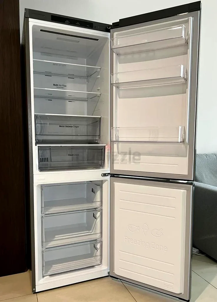 LG 2-door refrigerator63168058024451111