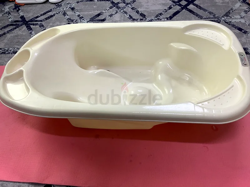 Essential Baby Bathtub for Safe Bathing63226785254401112