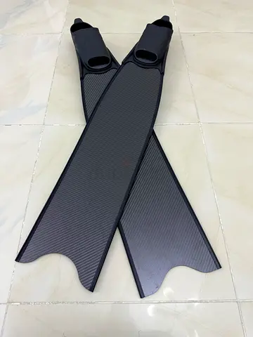 Upgrade Your Freediving Experience with Premium Carbon Fiber Fins