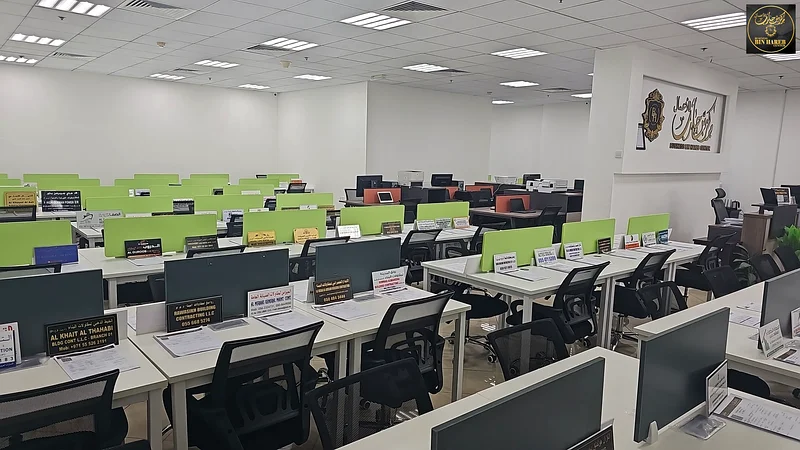 مكاتب مساحات عمل مشتركة مع إيجارا للترخيص التجاري | المالك63150028502915111