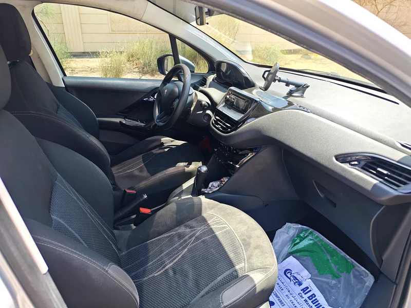 Peaguet 208 2015 GCC with Cruise Control63134988249217112