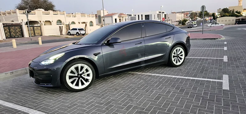 تسلا موديل 3 لعام 2023، المدى الطويل - نظام القيادة الذاتية المحسن | دول مجلس التعاون الخليجي | حالة ممتازة63223315676162112