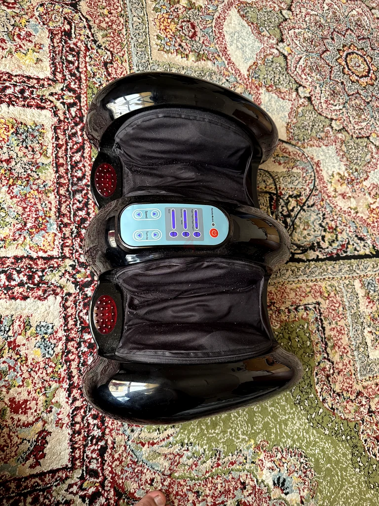 Relaxing Foot Massager for Tired Parents63242681126915111