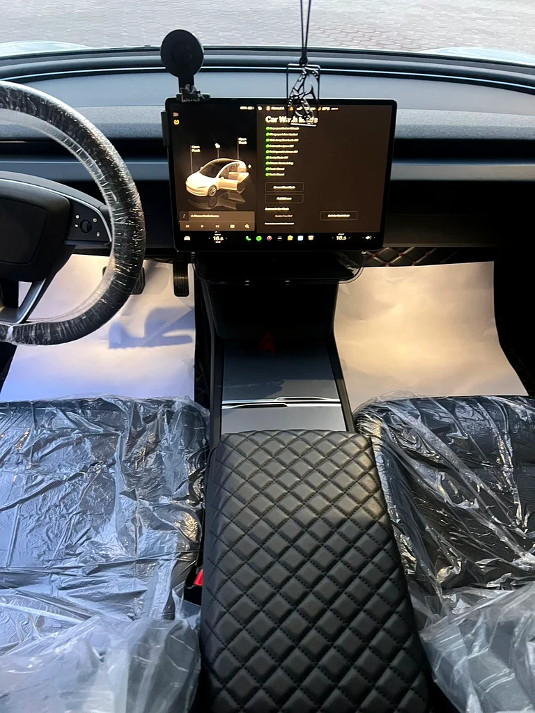 Tesla Model 3 Long Range63175258743171114